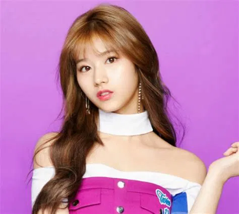 TWICE(トゥワイス)サナの出身地は大阪？年齢などプロフィール紹介